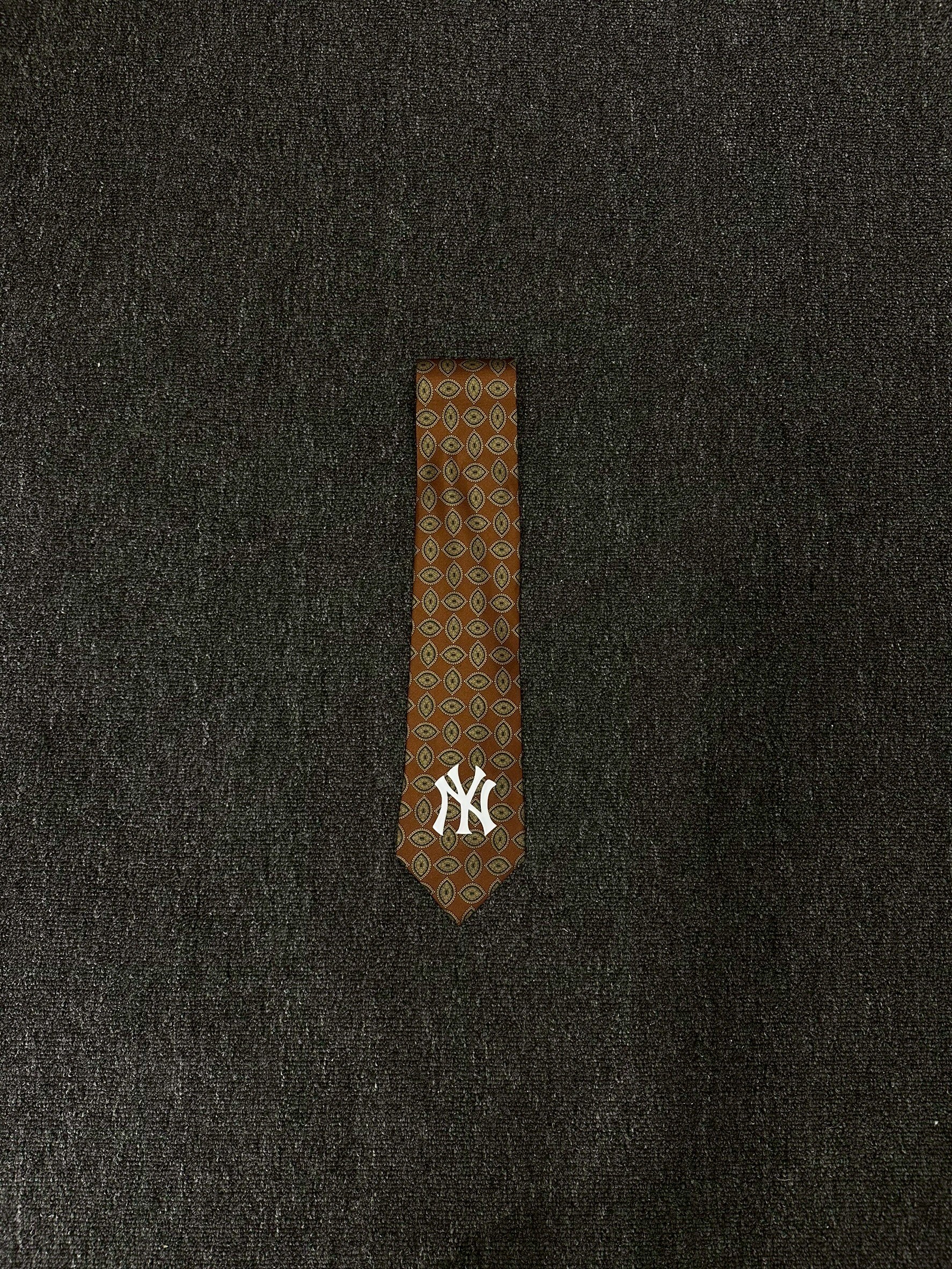 <穿搭必備單品!> Avantgarde Research Custom Tie 復古 領帶 276