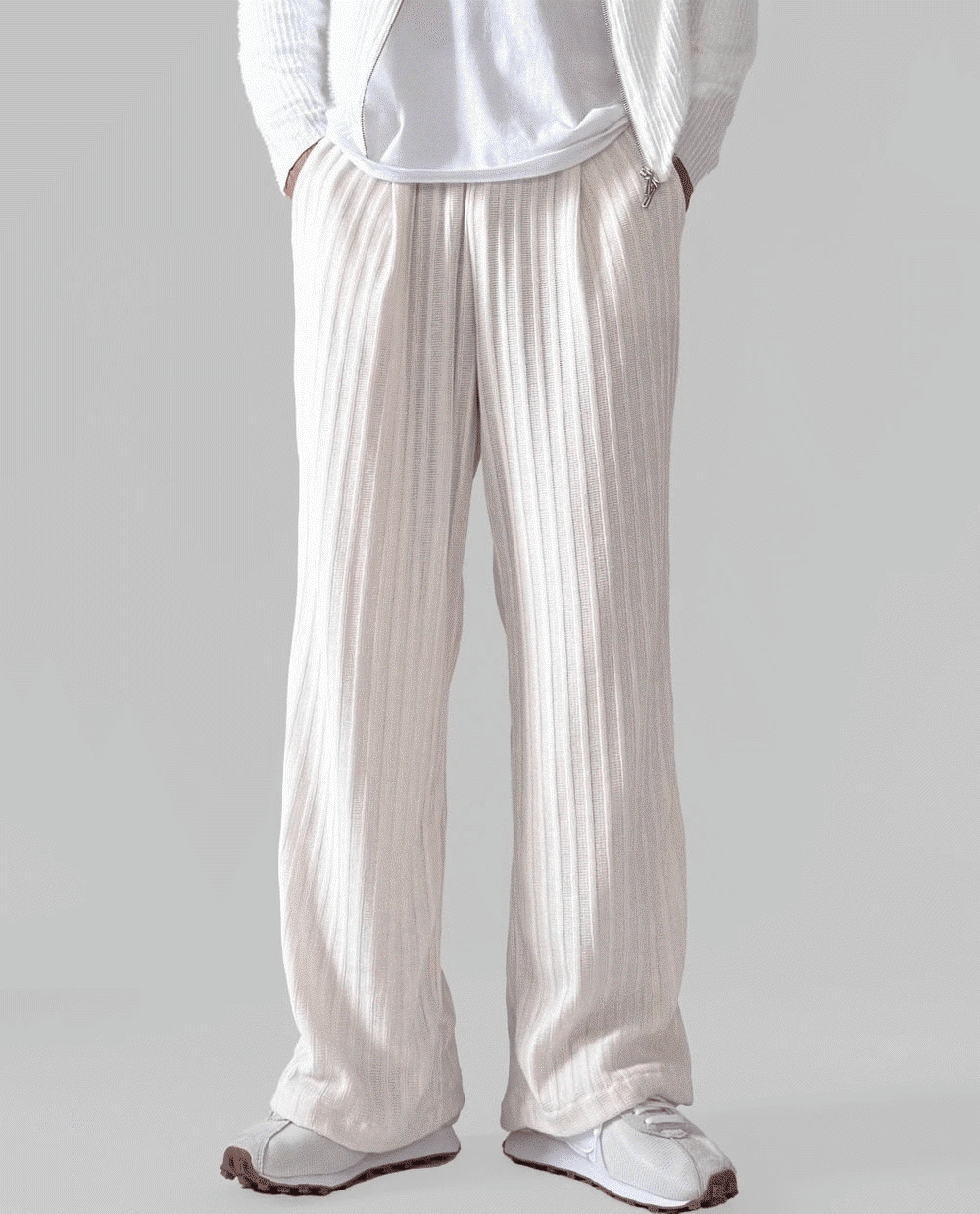 Meru 天鵝絨休閒褲