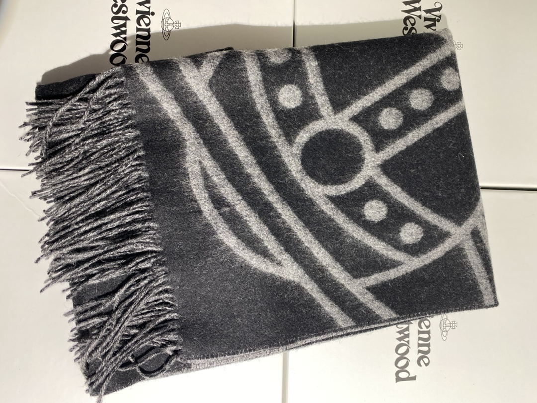 Vivienne Westwood 日本限定雙面羊毛圍巾