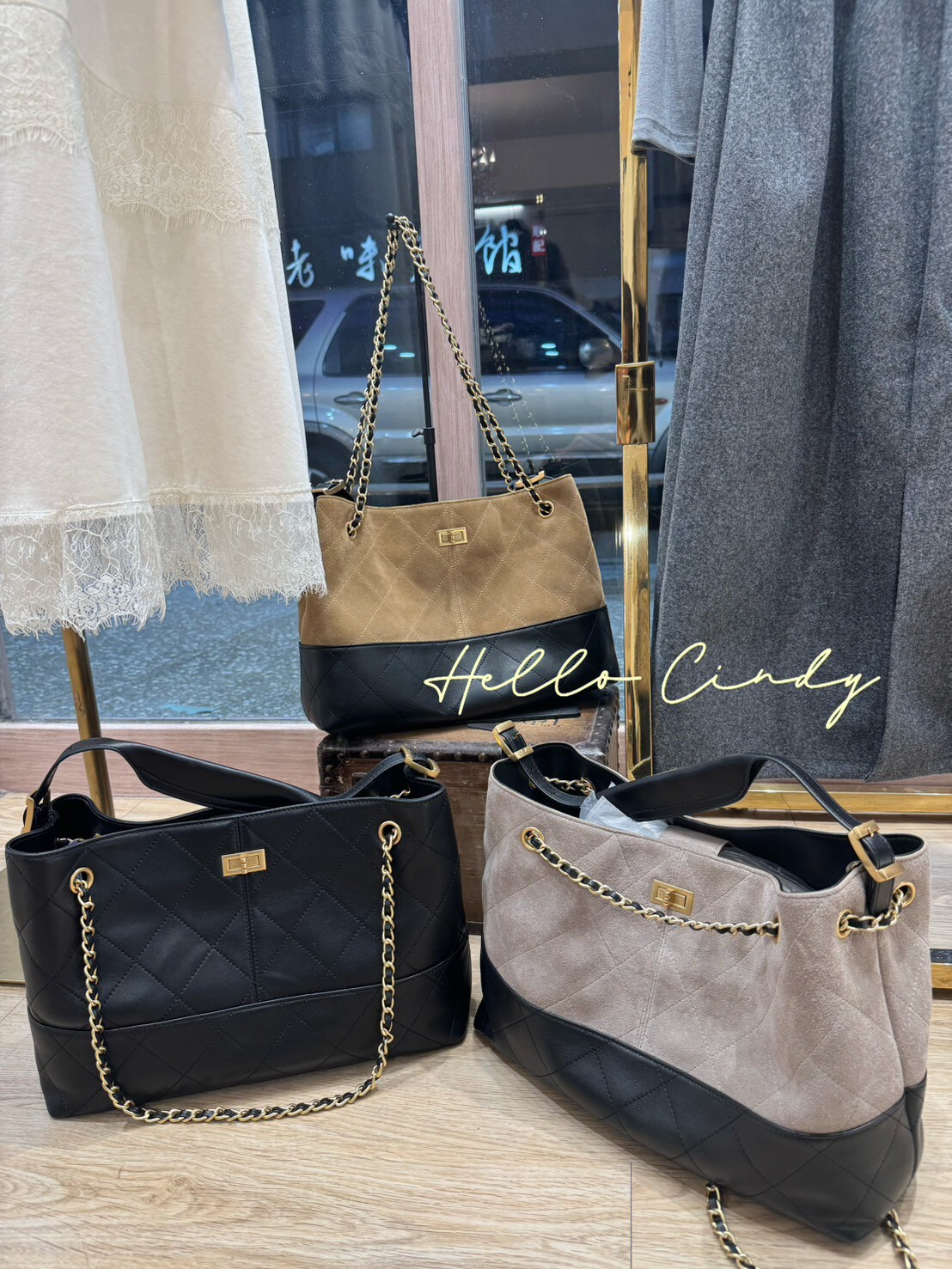 B11003 2025必備的小香風撞色拼接鏈條包（真麂皮+小羊皮)