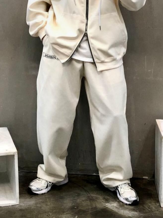 英文字可束腳運動褲 Double-B-023P