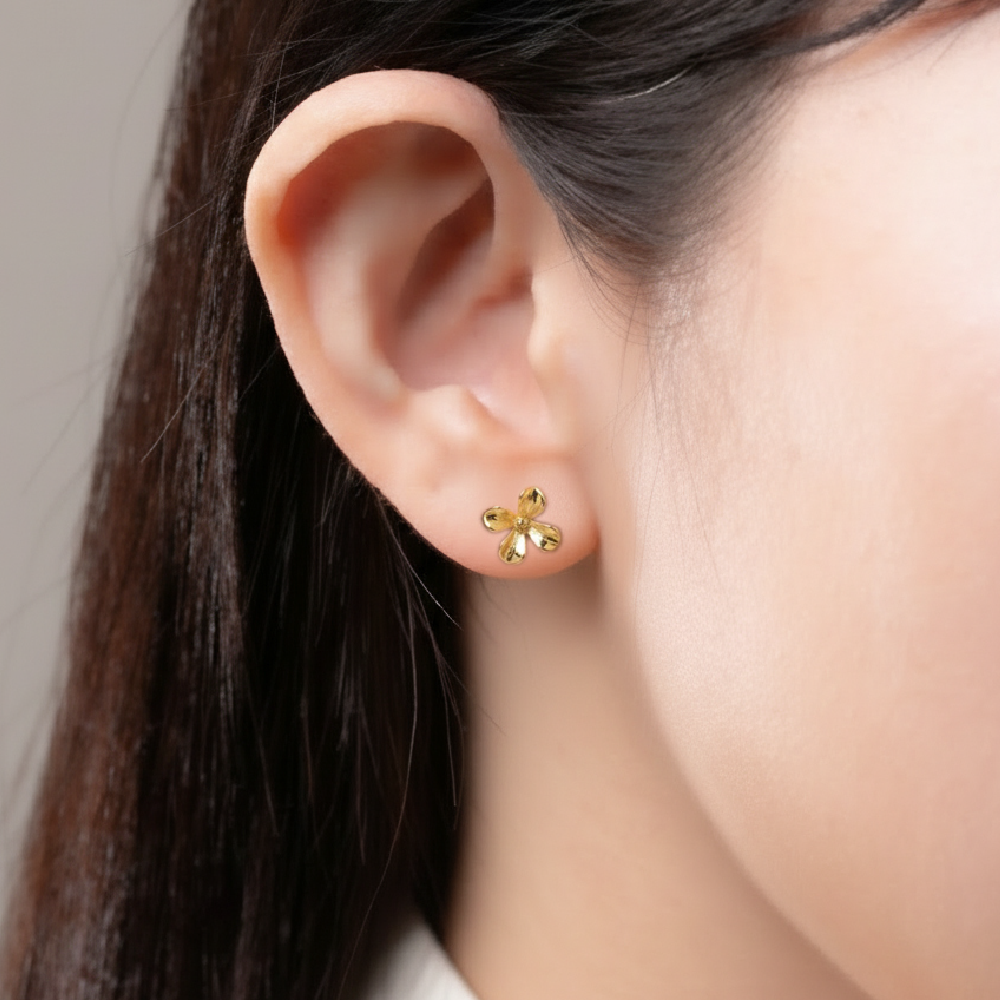 golden flowers earrings