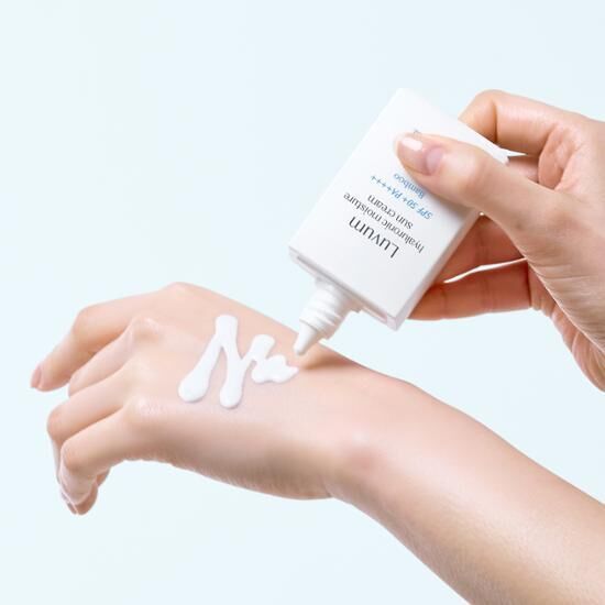 Luvum 玻尿酸水潤防曬霜 50ml