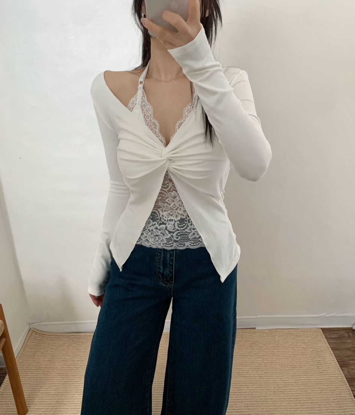 扭結蕾絲繞頸BRA長袖T