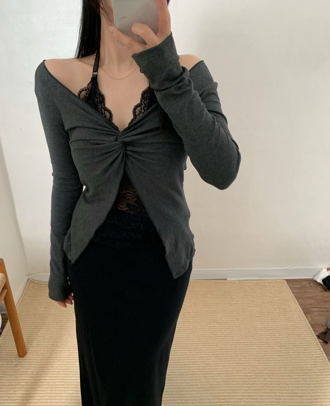 扭結蕾絲繞頸BRA長袖T