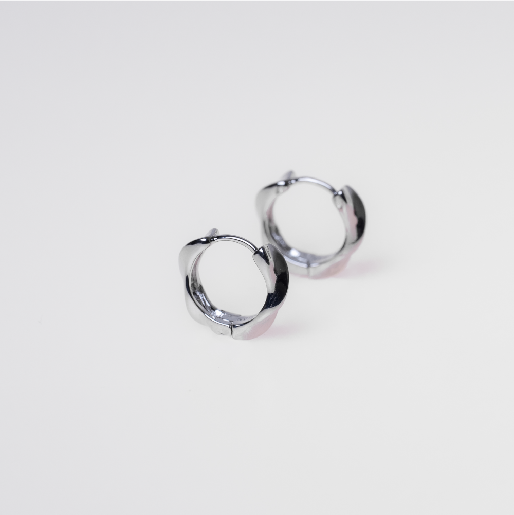 Geometric circular sterling silver earrings