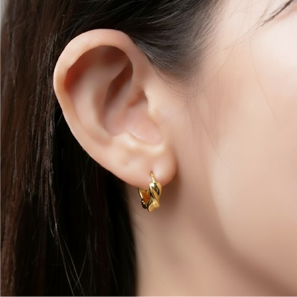 Geometric circular sterling silver earrings