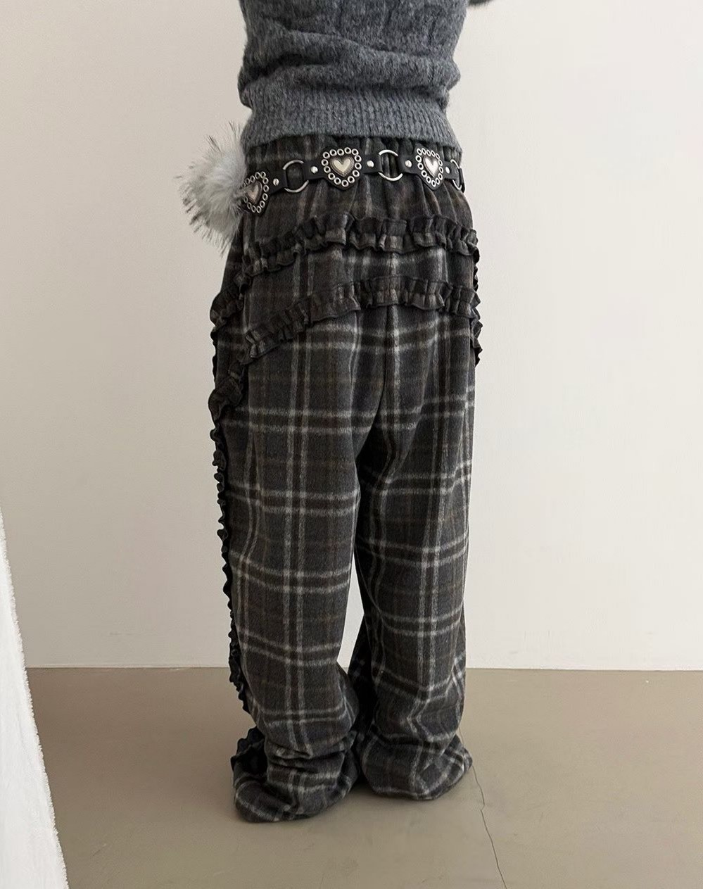 羊毛荷葉格子長褲