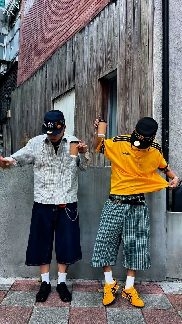 @johnnn_0610、@ibuki_shuu 6cRAyon