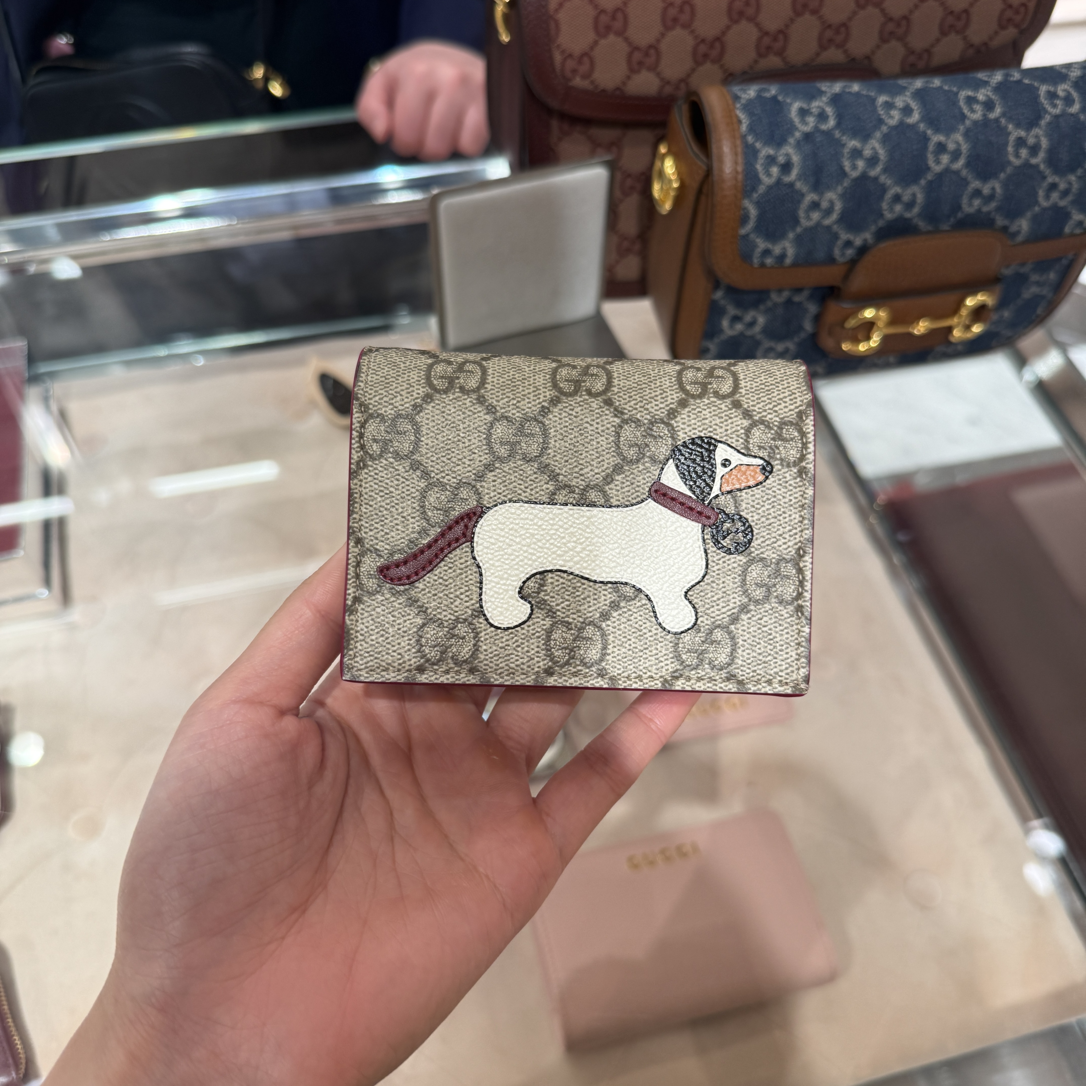 Gucci Dog Detail Small Wallet Burgundy 818767