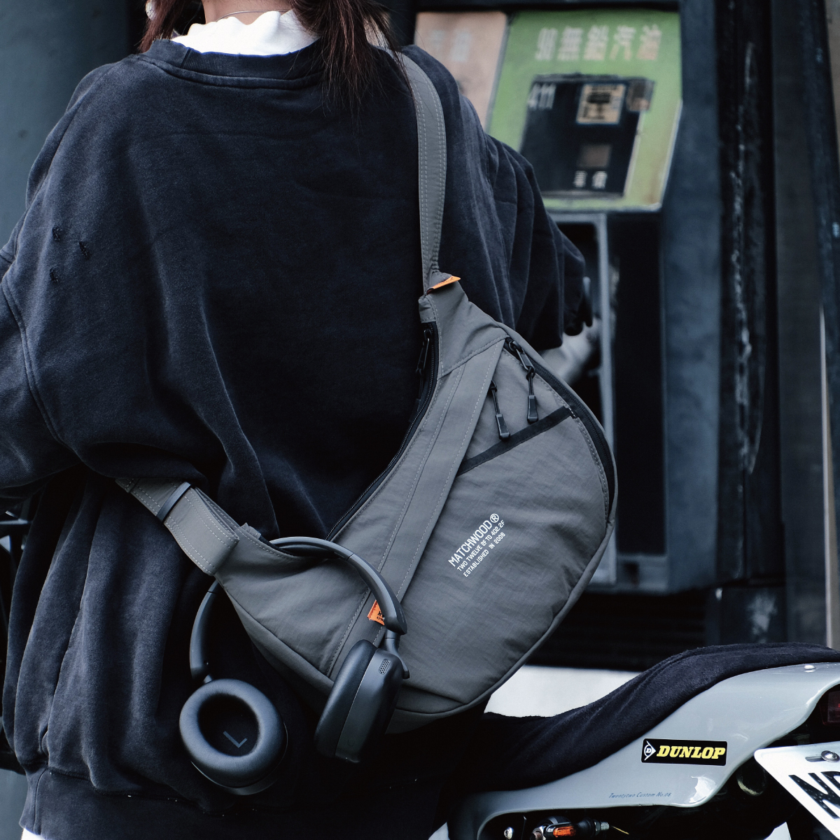 Flow Sling Bag｜軽量デイリースリングバッグ