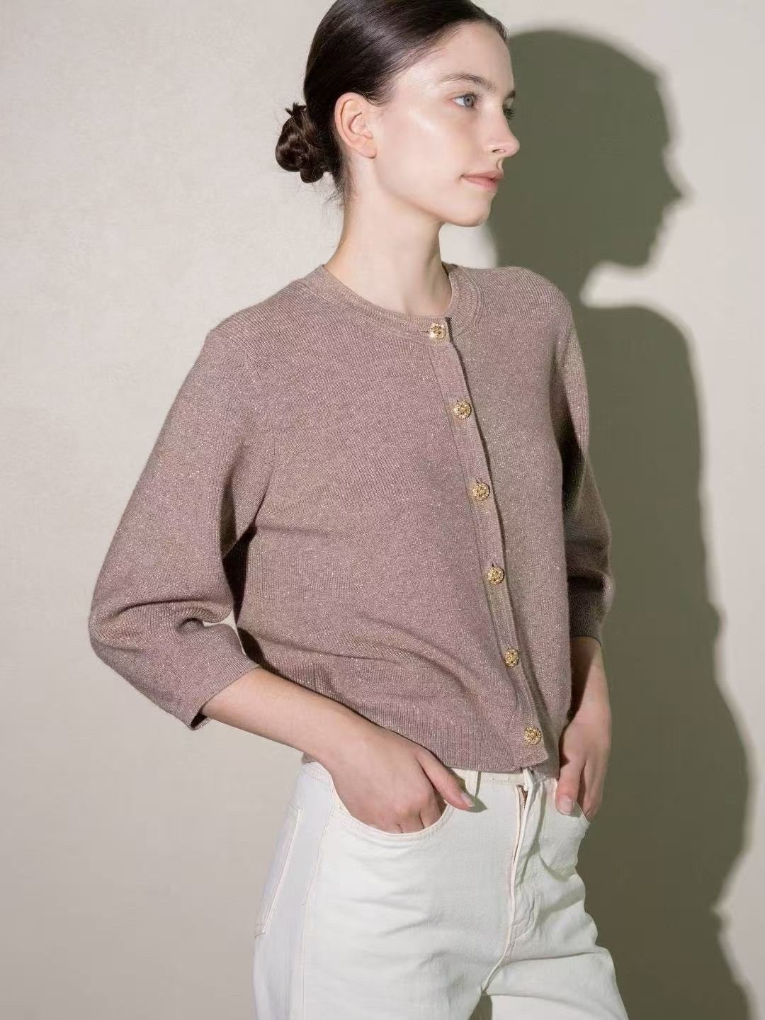 220 正韓圓領亮絲針織開衫