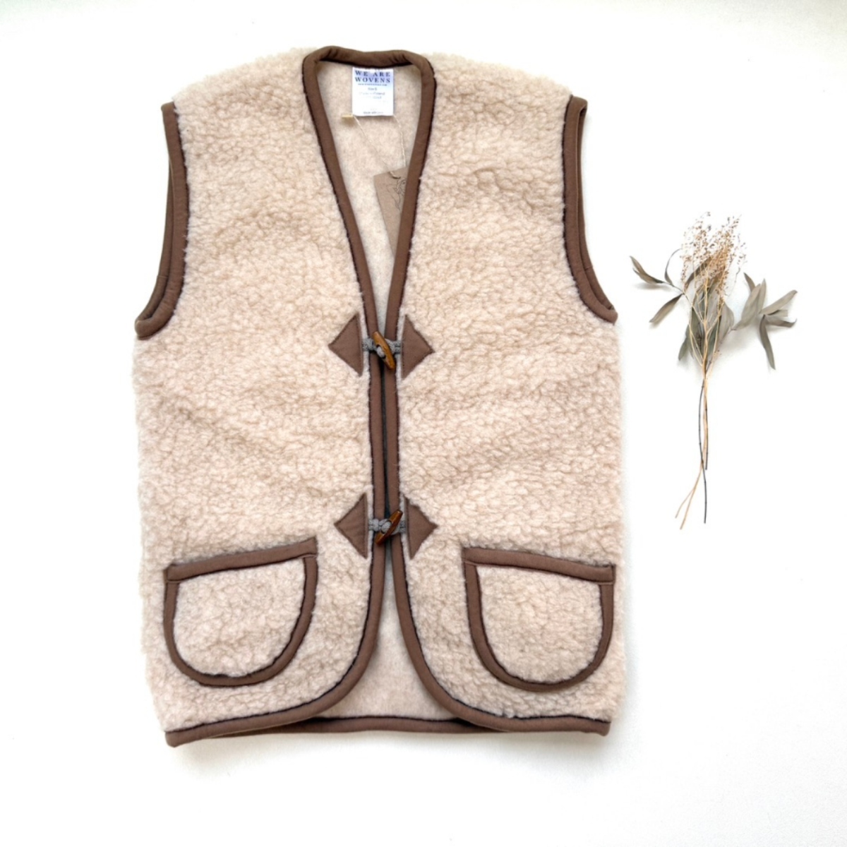 We Are Wovens 牛角扣羊毛背心(大人款) bodywarmer - Macchiato