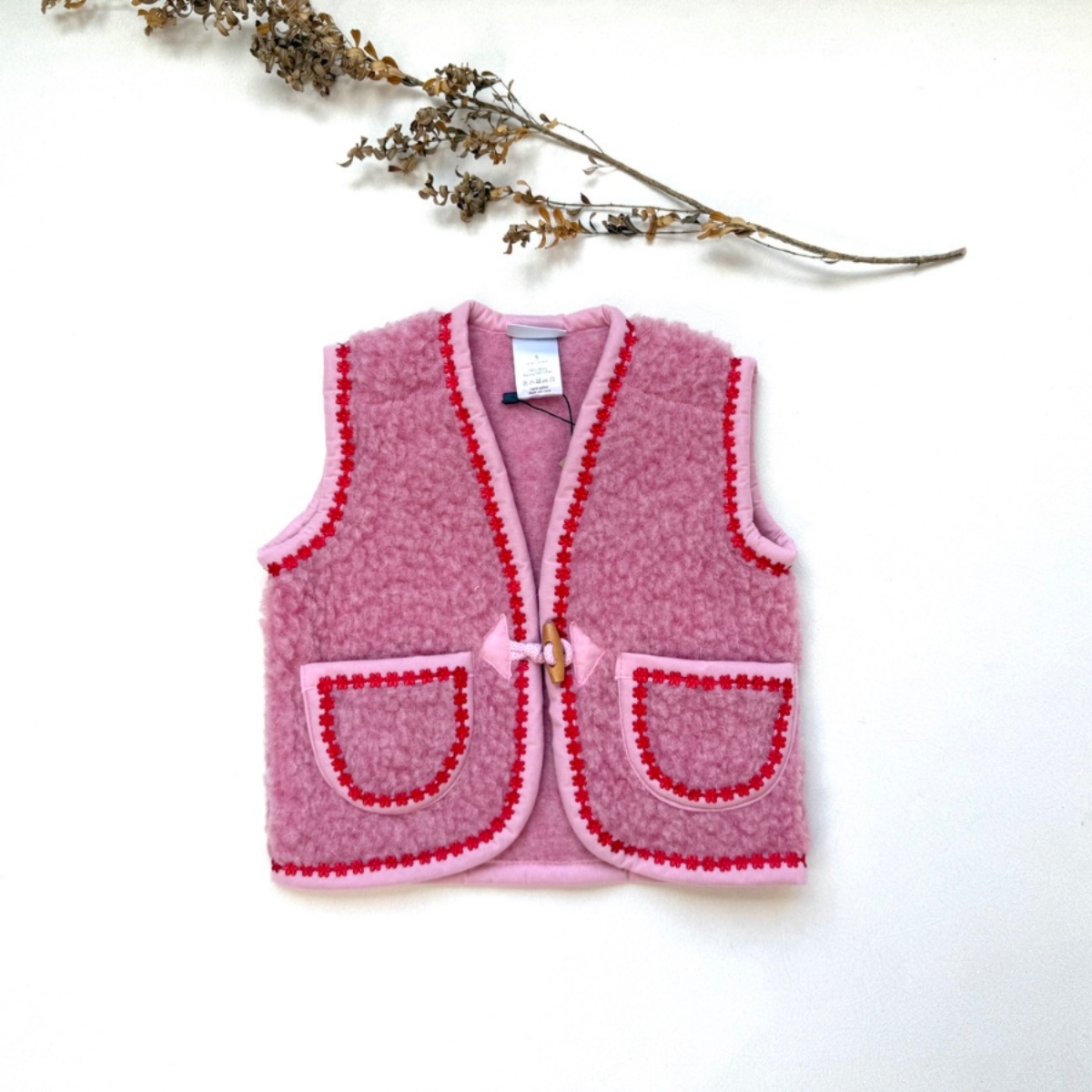 We Are Wovens 牛角扣羊毛背心 bodywarmer - Flower Power