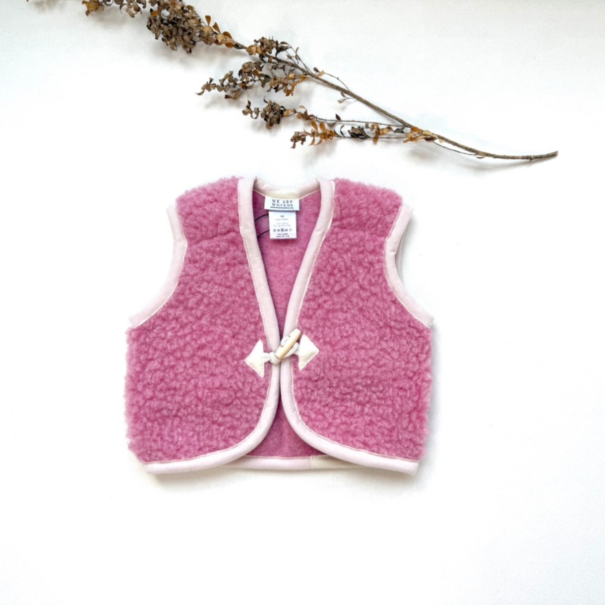 We Are Wovens 牛角扣羊毛背心 bodywarmer - Bubble Tea Pink