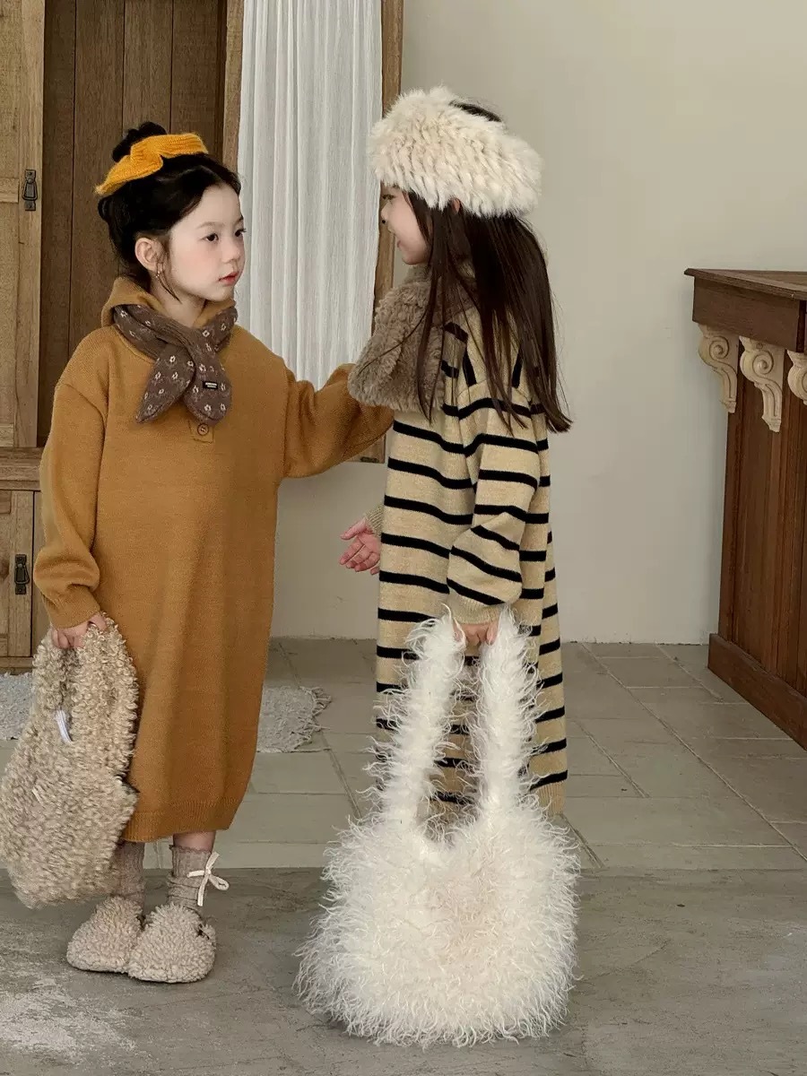 三色連帽寬鬆針織洋裝