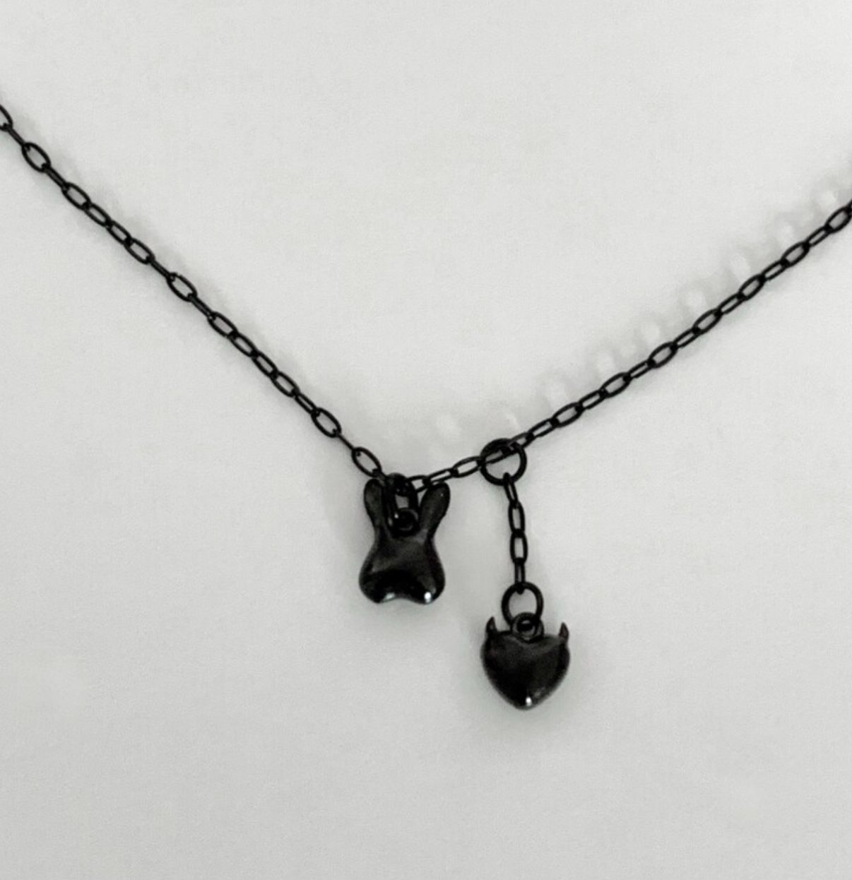 OFUSE - black rabbit necklace