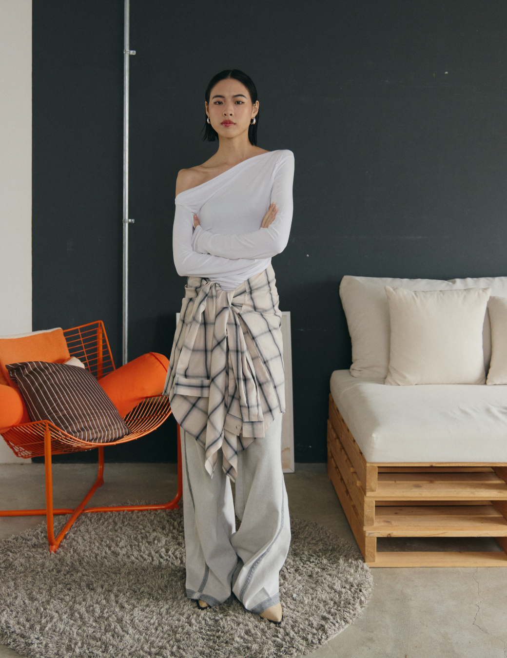 斜肩抓皺彈性上衣（白色/2尺寸）