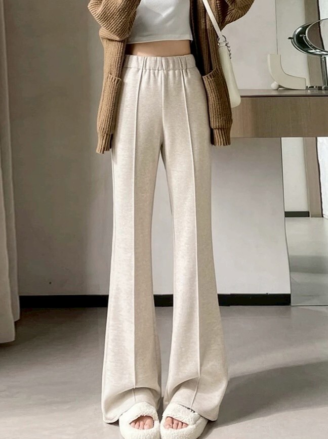 鬆緊腰前壓線羊絨微喇叭褲