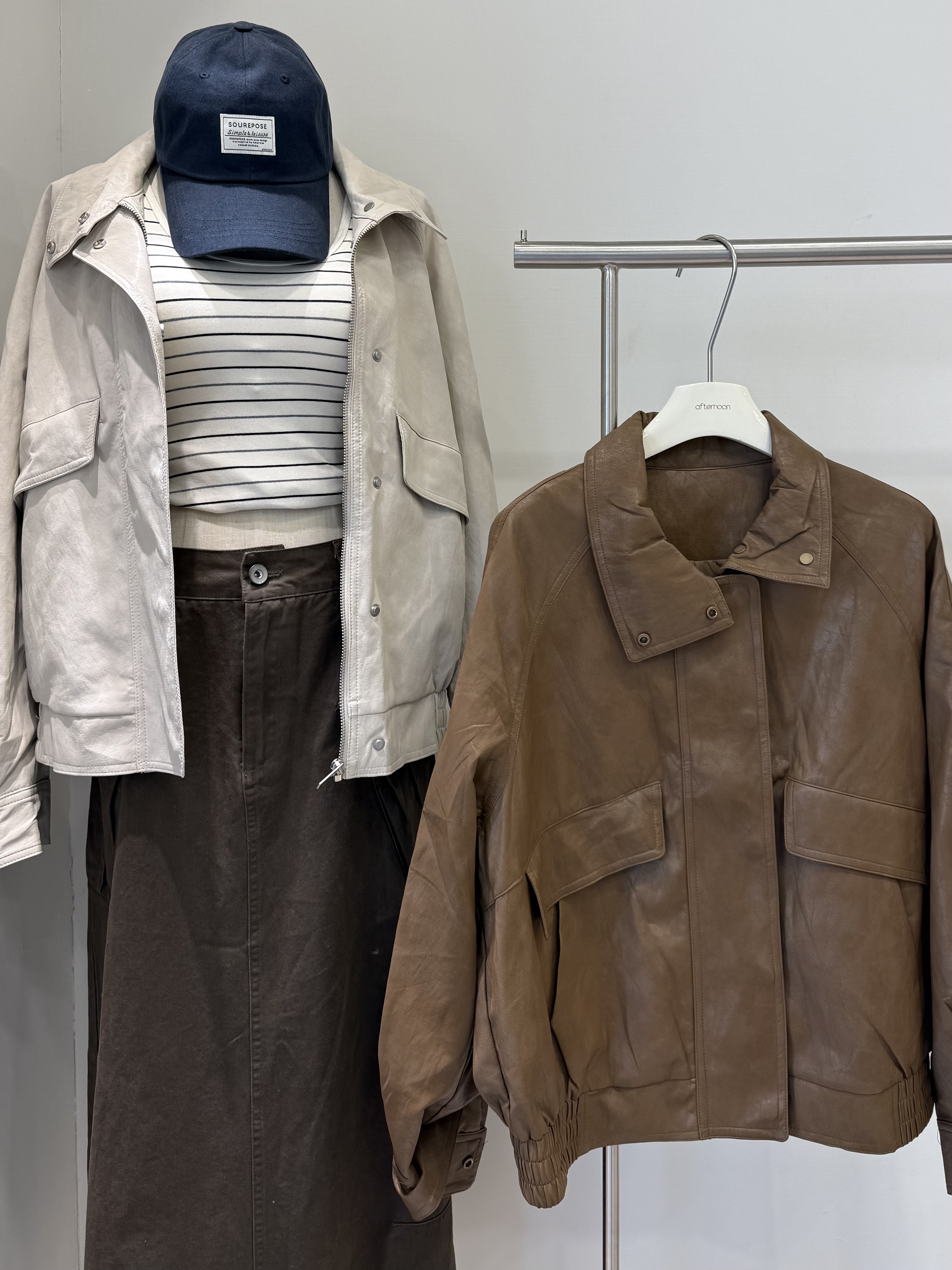 2327 大口袋造型皮革外套