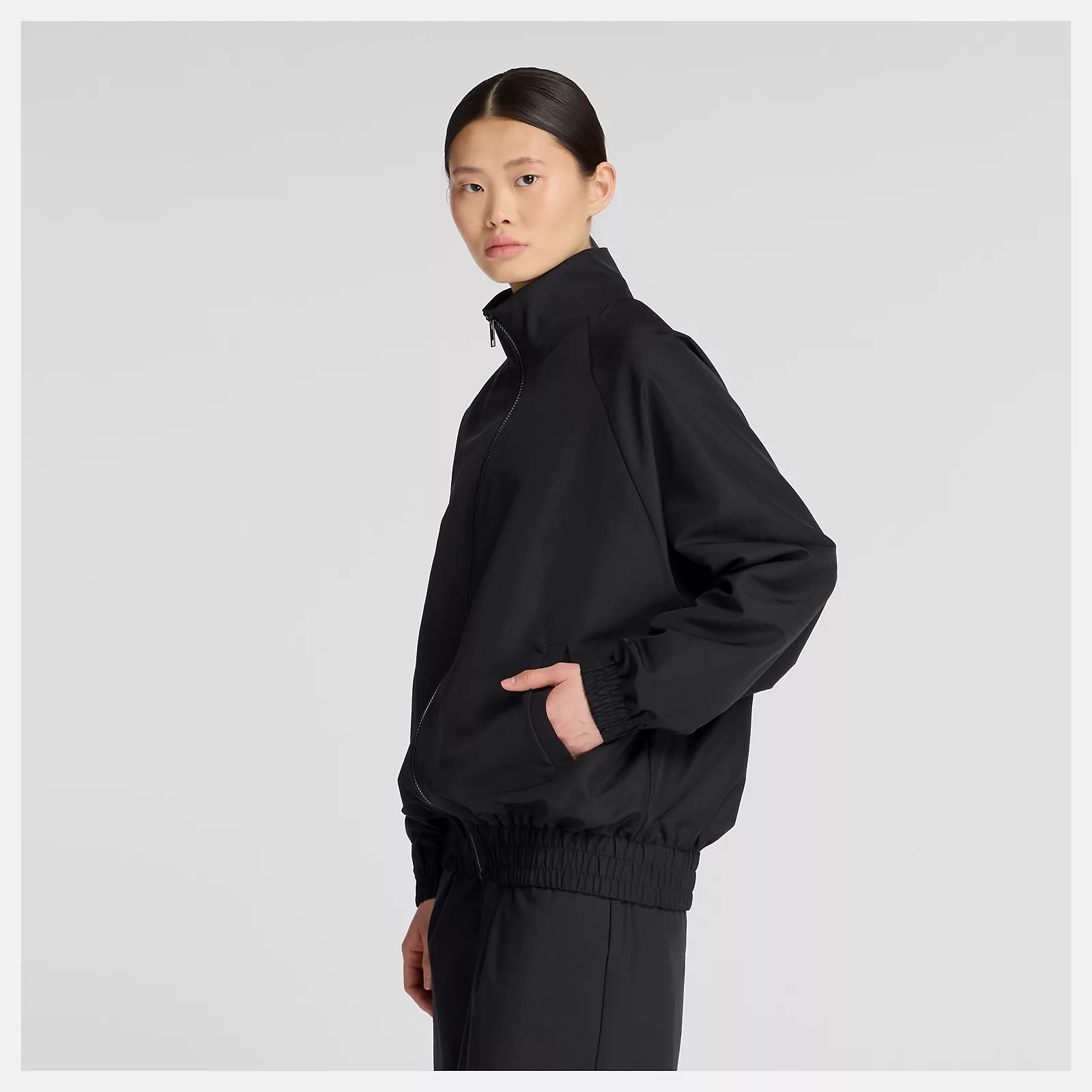 NEW BALANCE 外套 NB 黑色 防風 教練外套 女 WJ53517BK