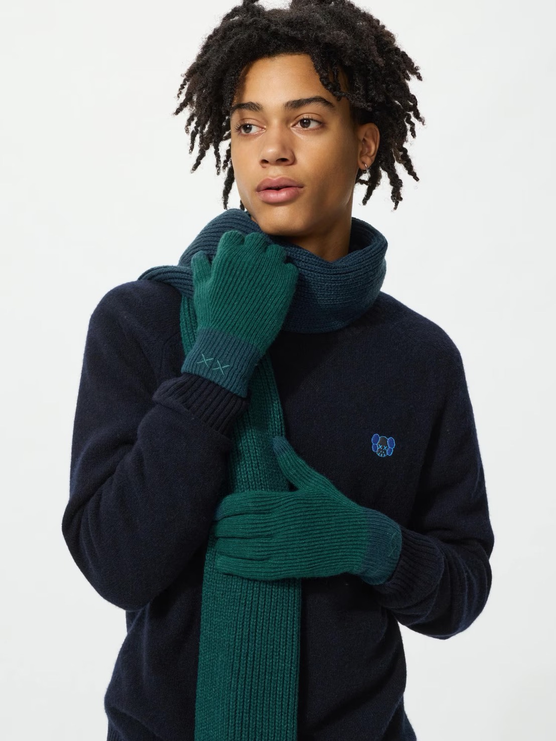 #現貨 日本限定 UNIQLO X KAWS WINTER HEATTECH 針織手套 485258
