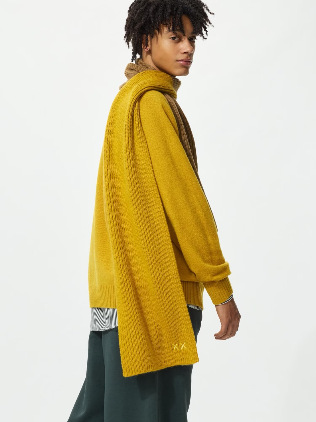 #現貨 日本限定 UNIQLO X KAWS WINTER HEATTECH 針織圍巾 485257