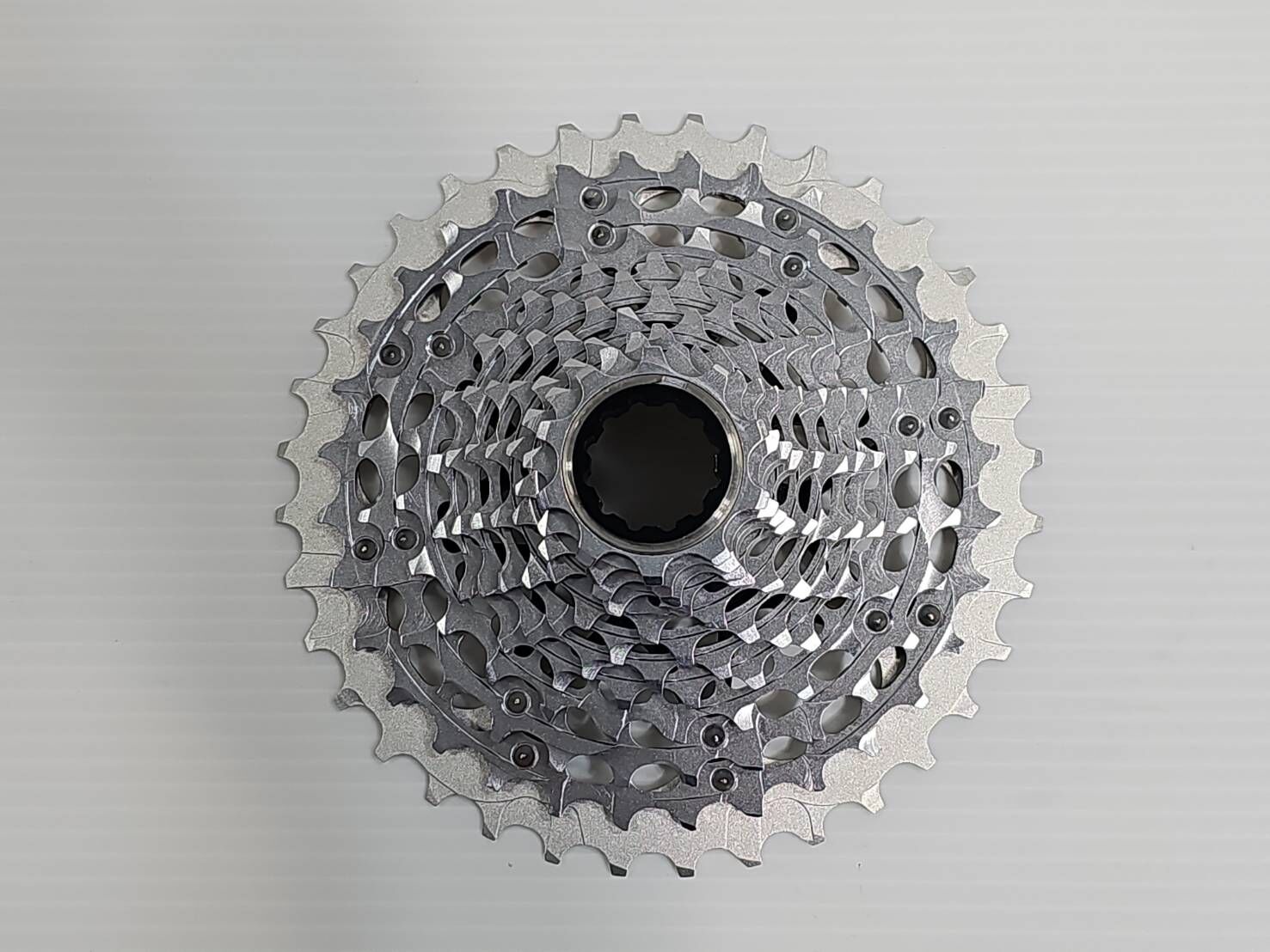 SUNSHINE SRAM XDR 12S飛輪 10-36T 全銀 日暉輕量化飛輪  日暉輕量化祼空版飛輪 輕量飛輪 重量231g