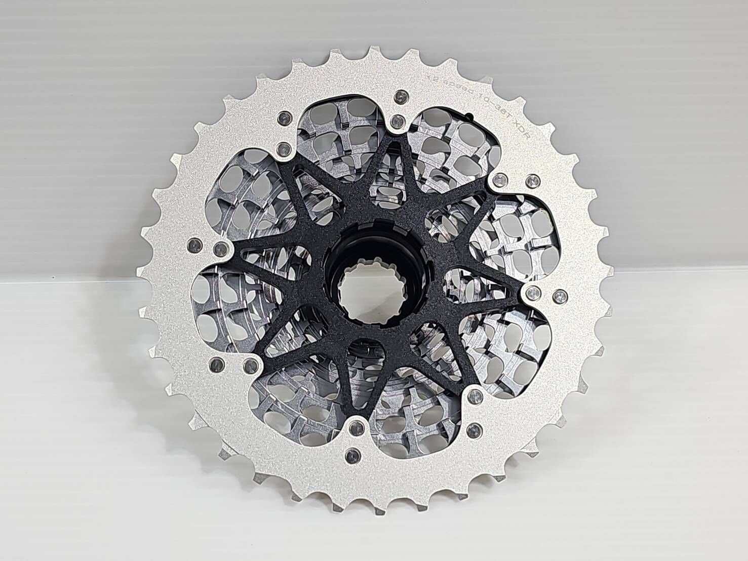 SUNSHINE 日暉輕量化飛輪日暉飛輪SU12-1136SL Shimano HG 12S飛輪11-3