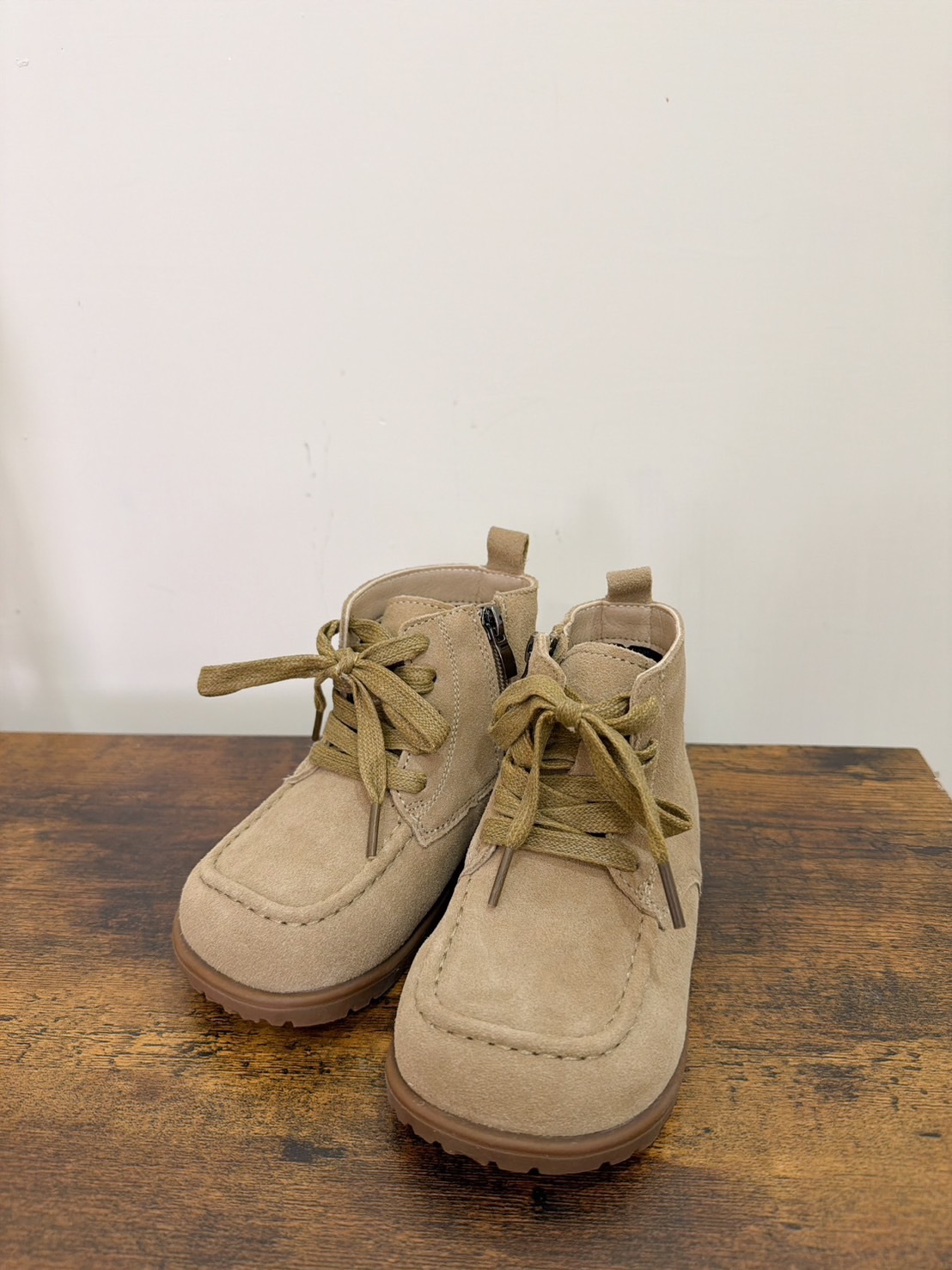 側拉鍊固定鞋帶麂皮靴