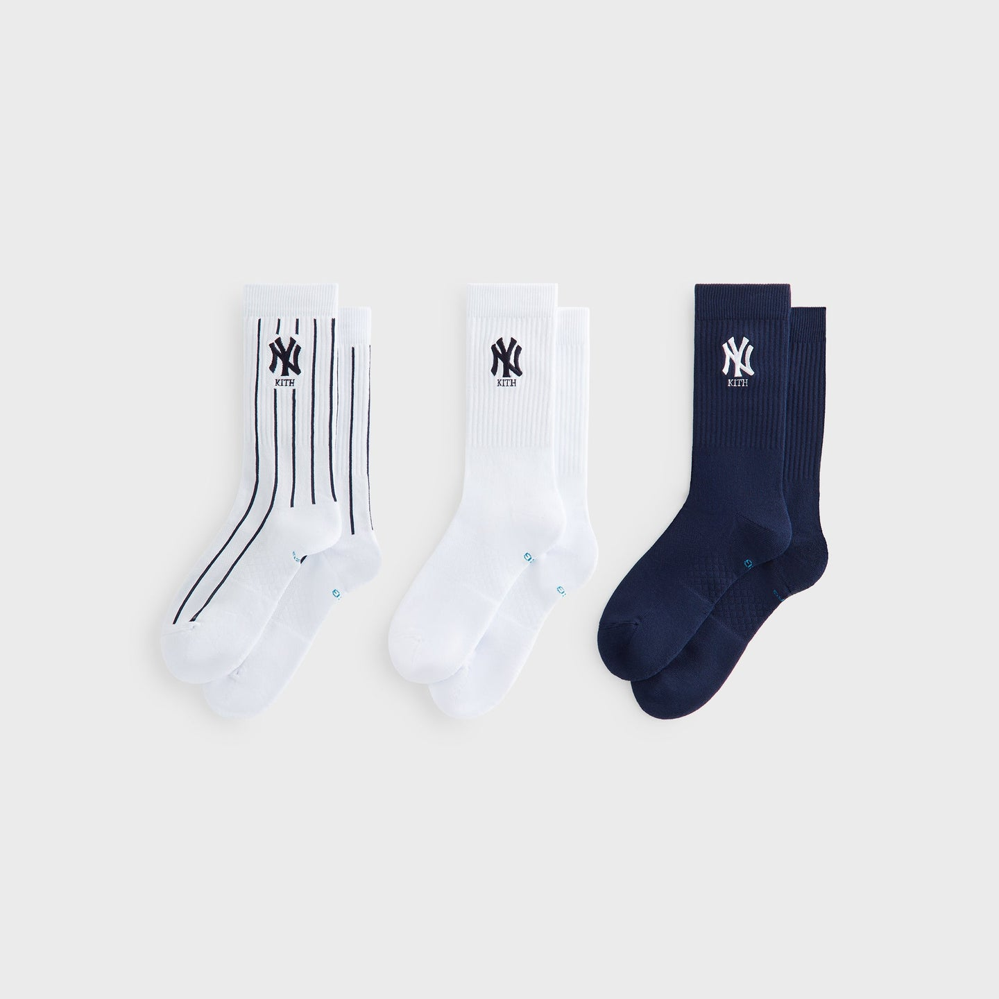 2025AW Kith for the New York Yankees 3-Pack Crew Socks 聯名 紐約 洋基 三雙一組 襪子 長襪 現貨 KHM220157