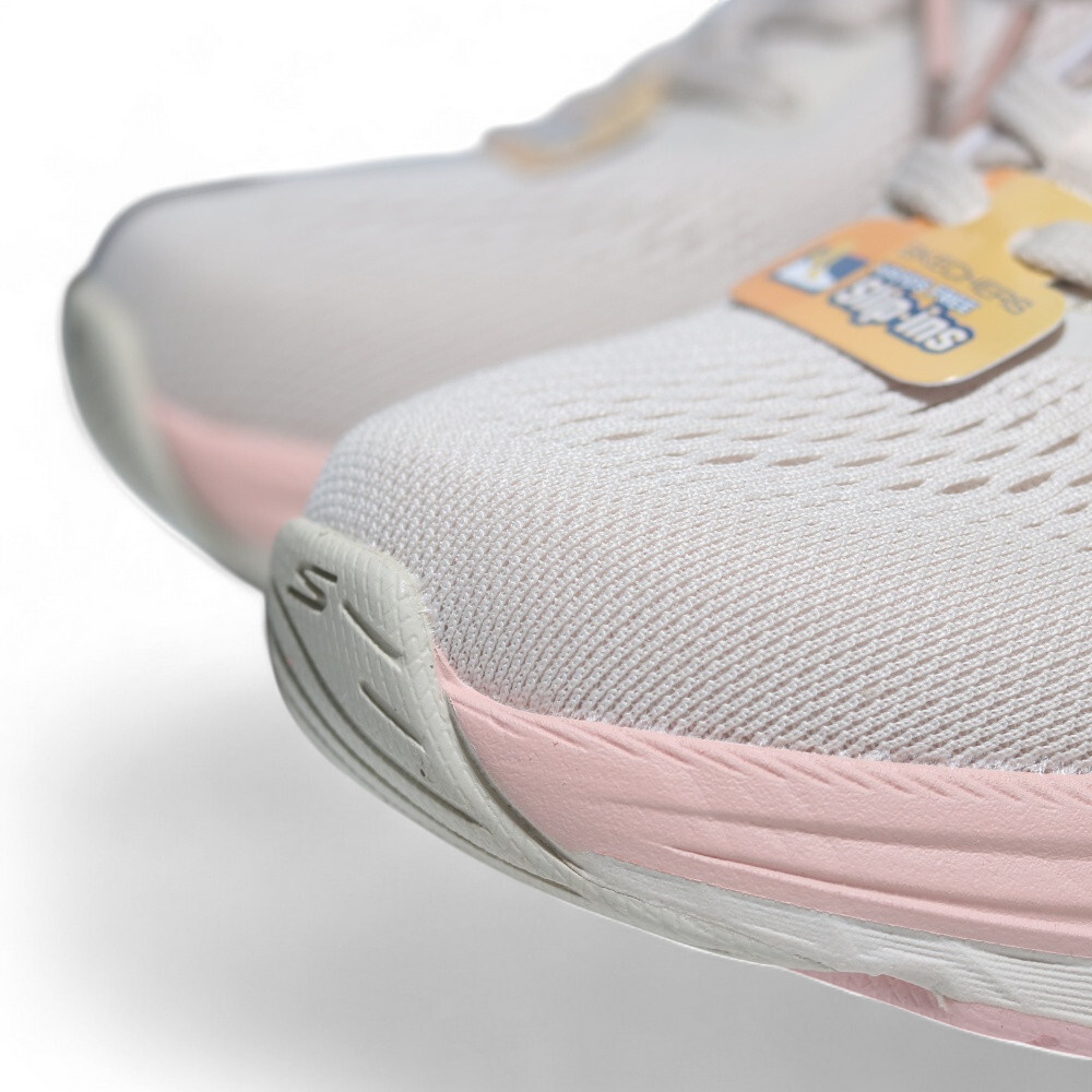SKECHERS 健走鞋 MAX CUSHIONING 米白粉 瞬穿 緩震 女 129626NTPK