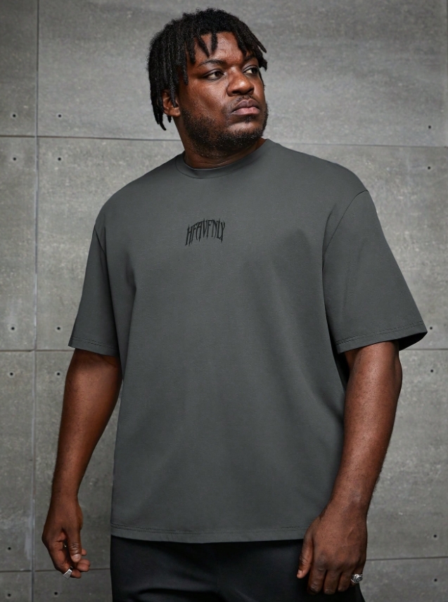 KADMAX大尺碼-大碼男哥德式字母短袖TEE〈KSMS2593〉