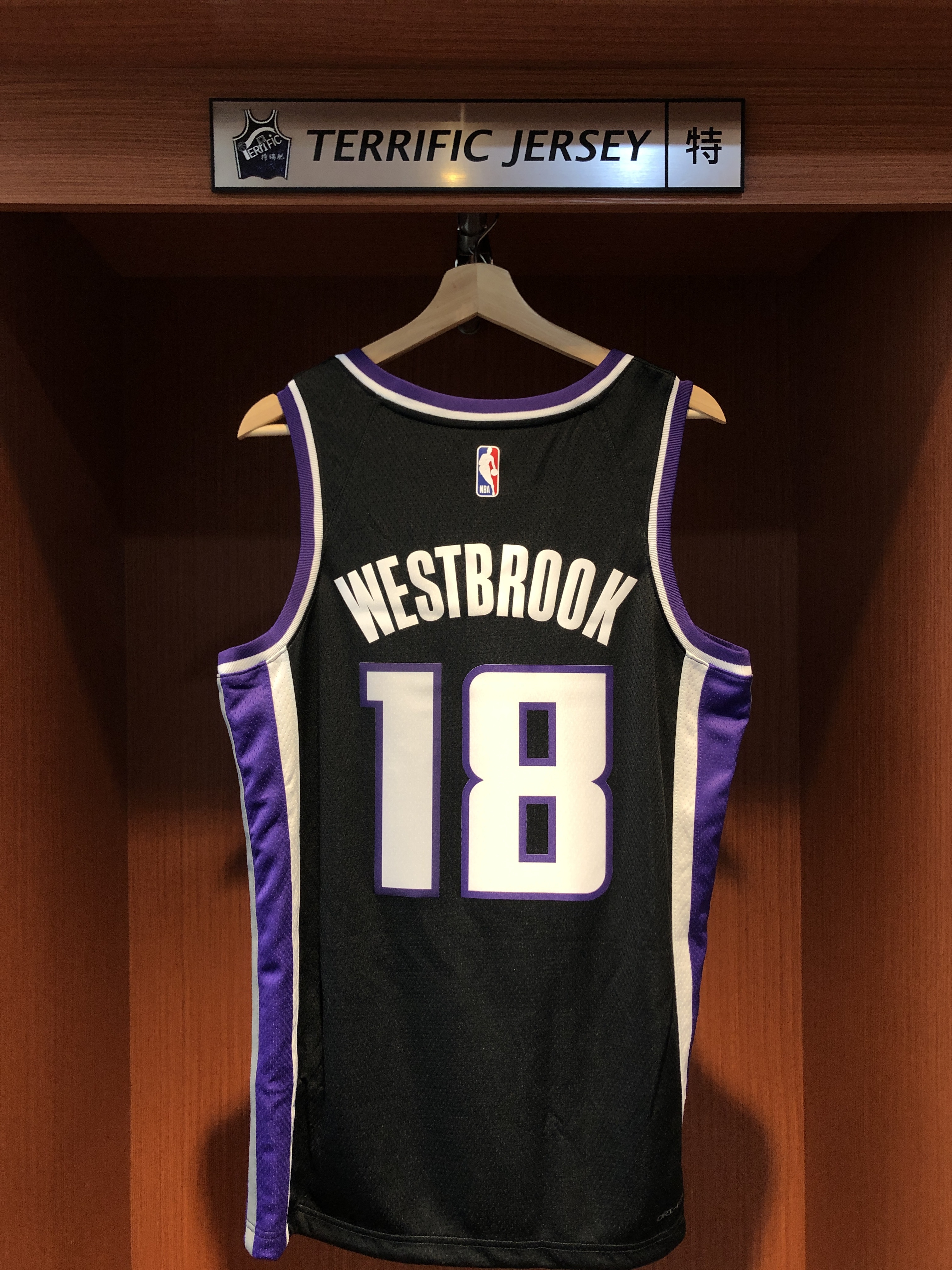 NBA球衣 Russell Westbrook 沙加緬度國王黑 Icon Nike Swingman 球迷版 熱轉印 全新