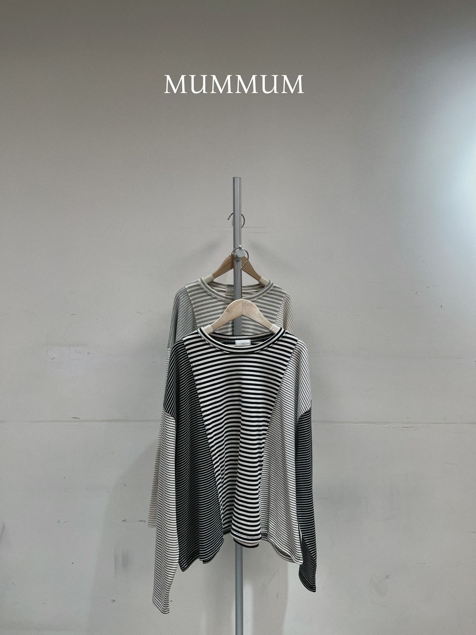 0212831a/粗幼橫條薄款上衣 54/54/25