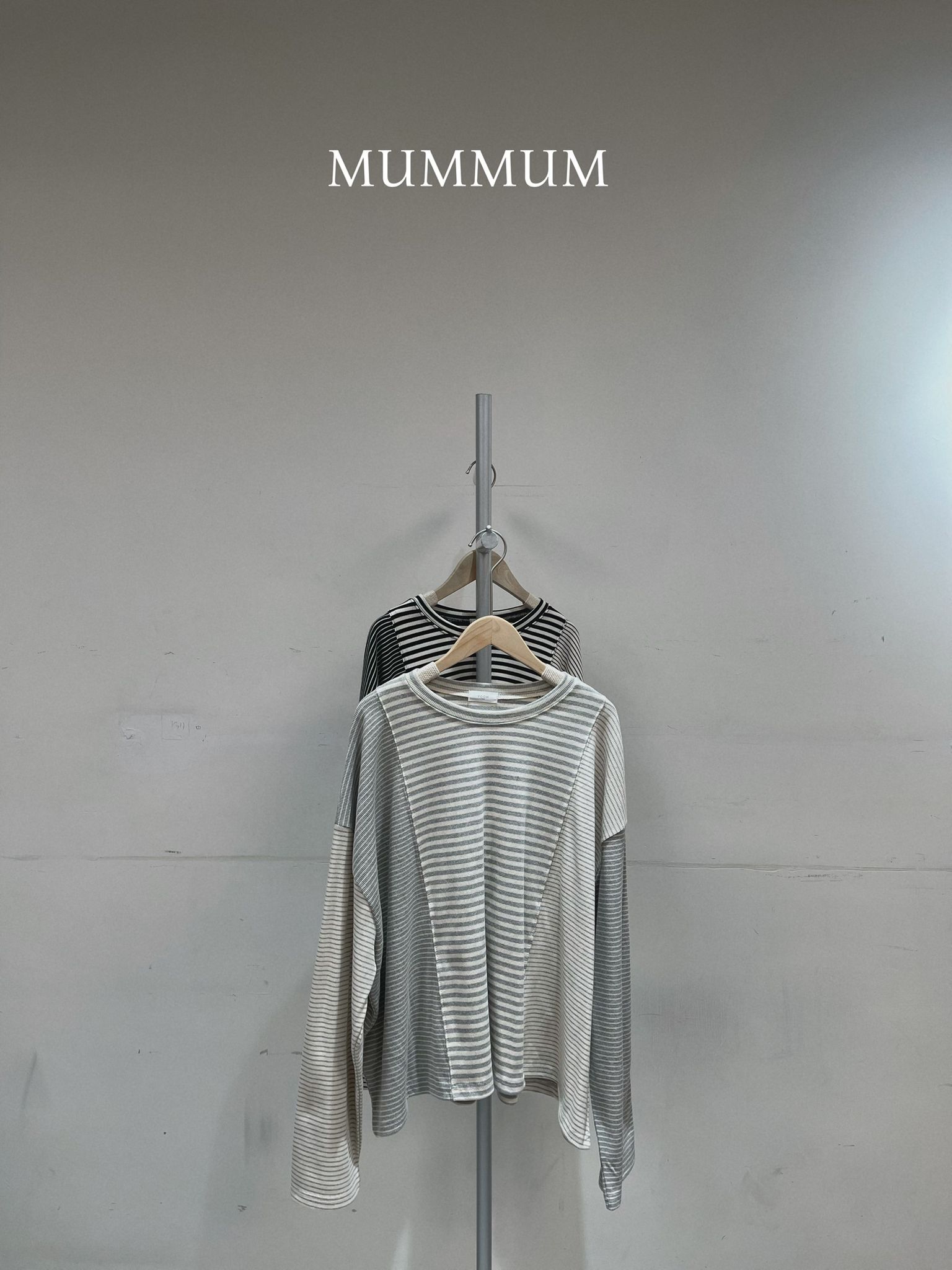 0212831a/粗幼橫條薄款上衣 54/54/25