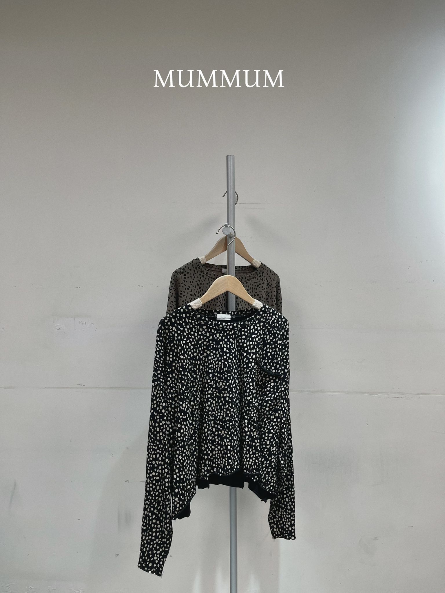 0212832a/高貴豹紋感長袖薄T恤 54/54/19-22