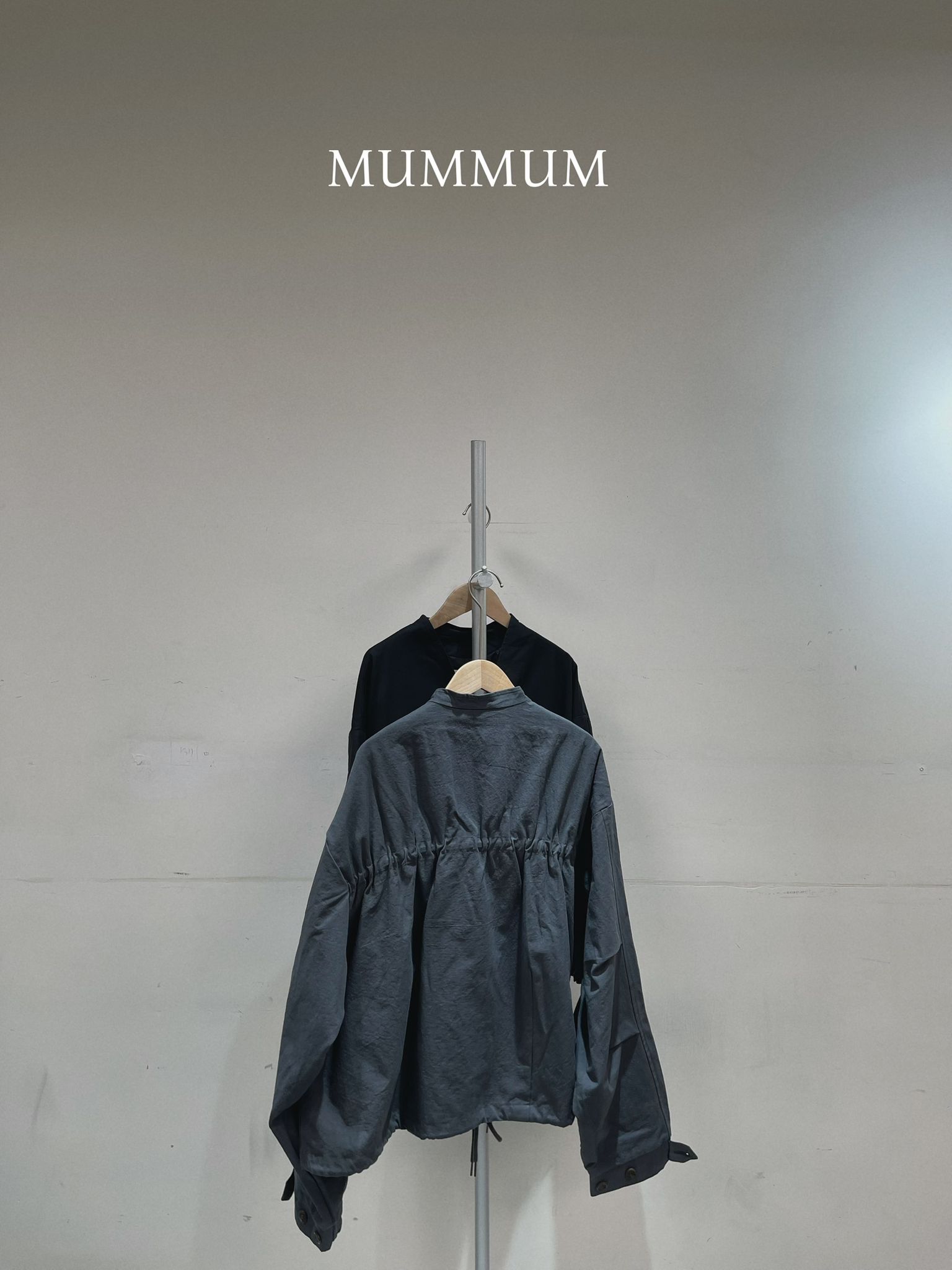 0212834a/束繩V領型格外套　54/54/25