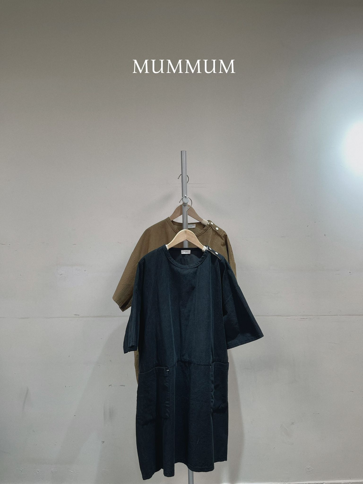 0212839a/燈絨寬鬆短袖連身裙 56/56/35