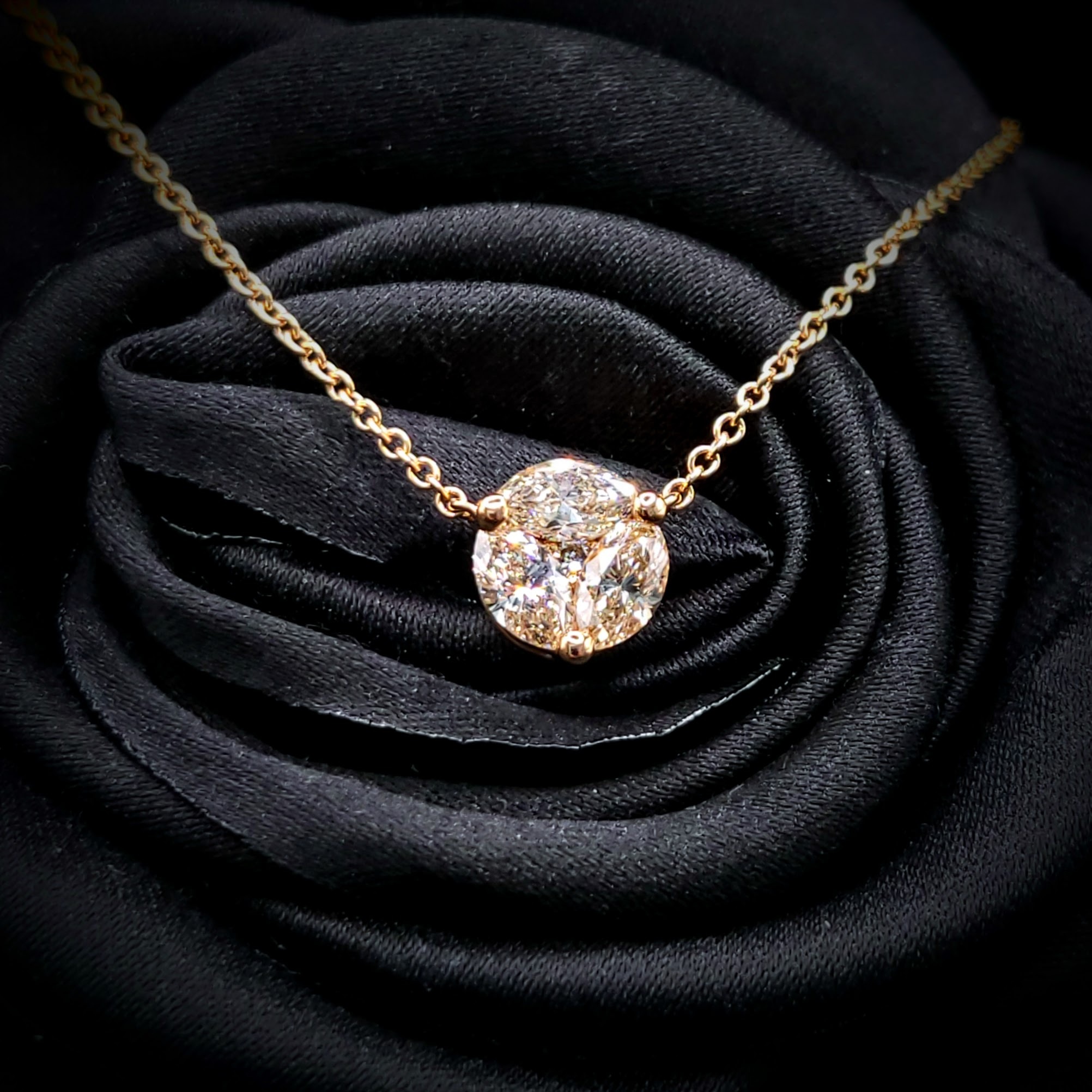 全新18K玫瑰金1卡12份鑽石頸鍊