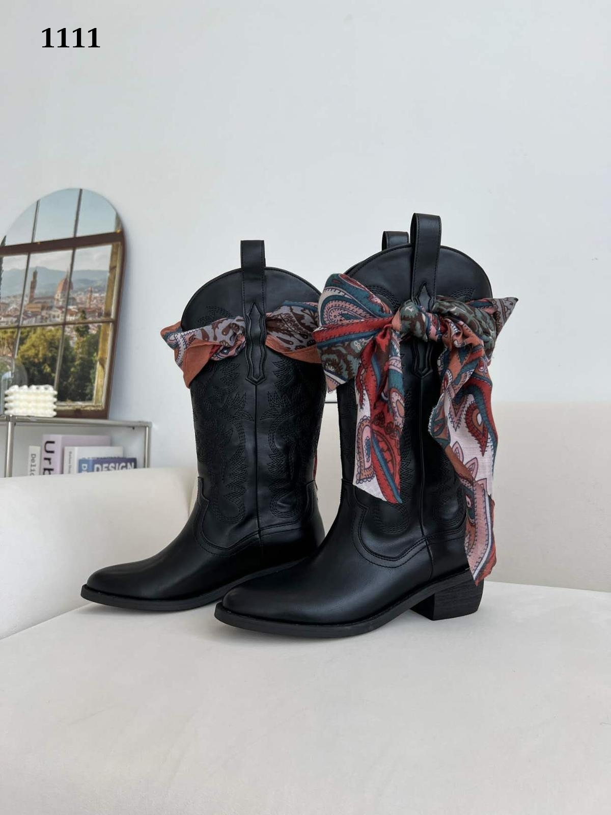 TU03 踭2寸高 SIZE:225-250 足碼 $399