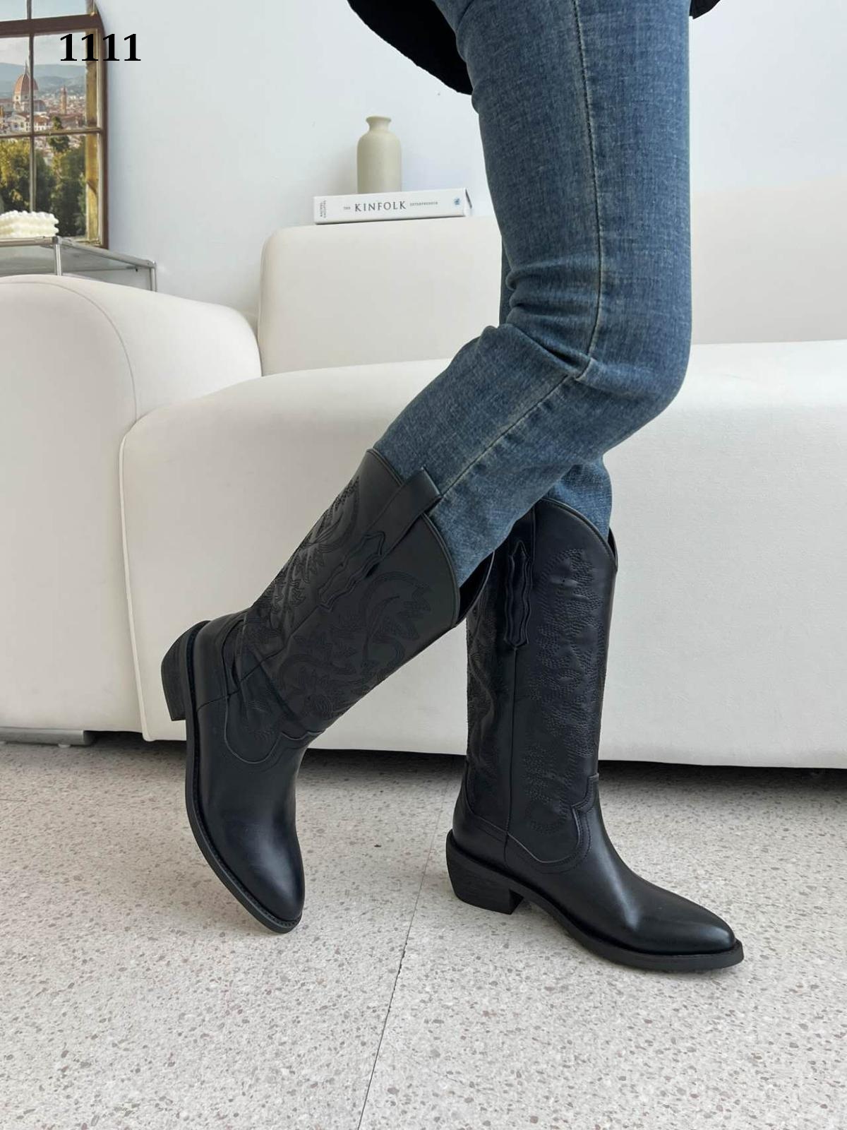 TU03 踭2寸高 SIZE:225-250 足碼 $399