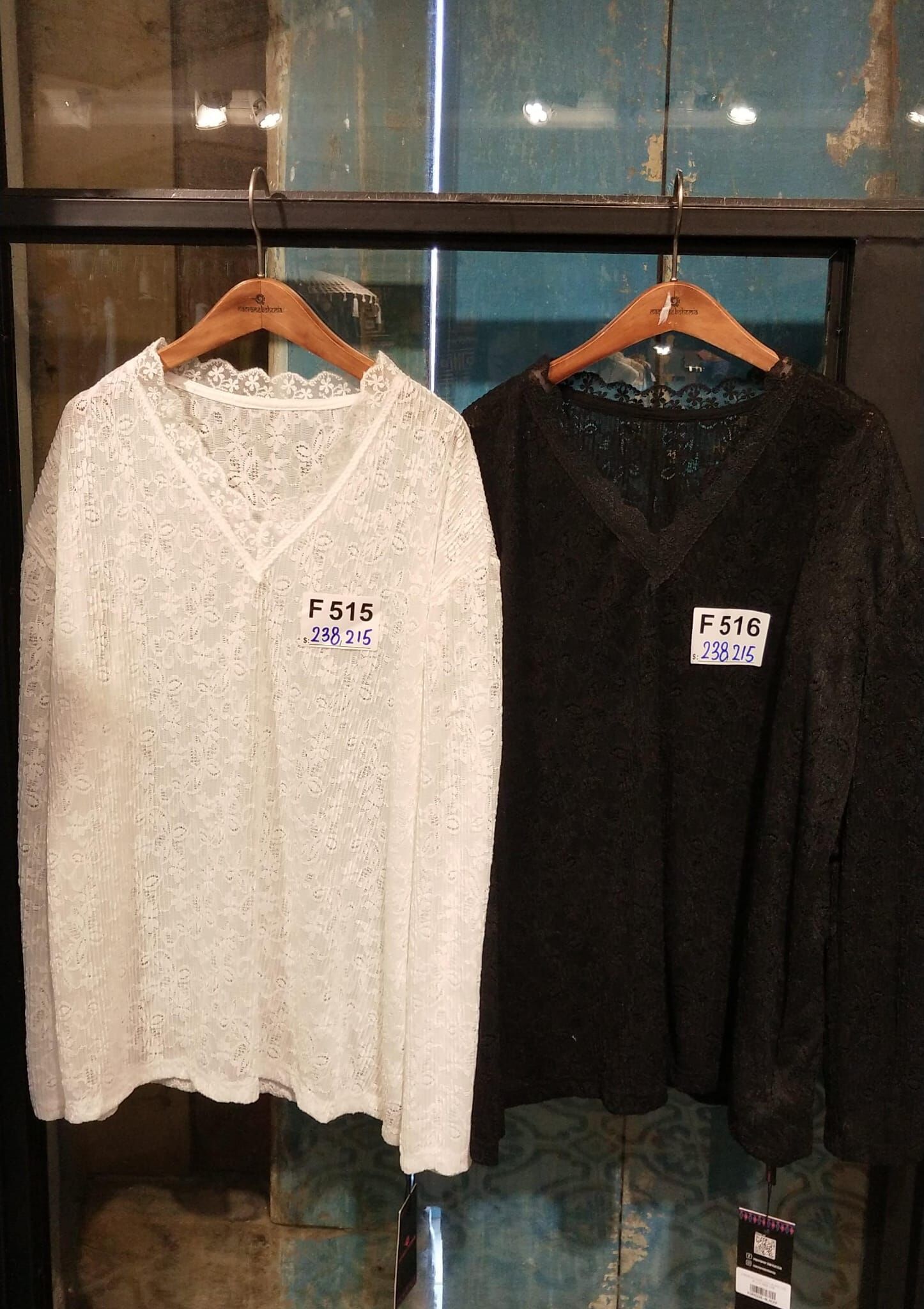 [訂貨] (大約 1星期) Macrame lace top KOR0206 - F515 white / F516 black (1106live)