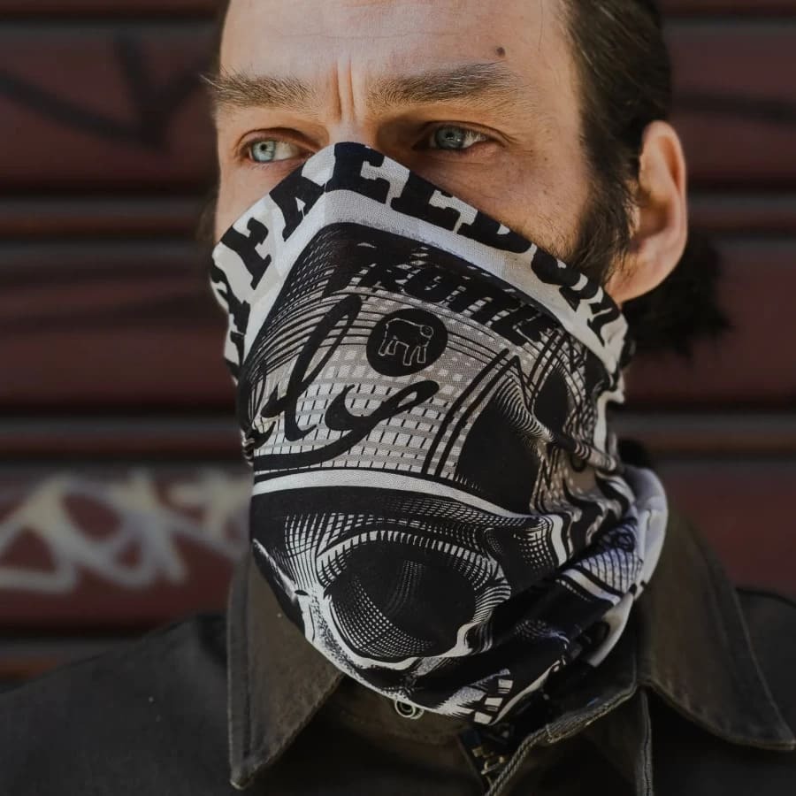 HOLYFREEDOM – 魔術頭巾 / SERPE