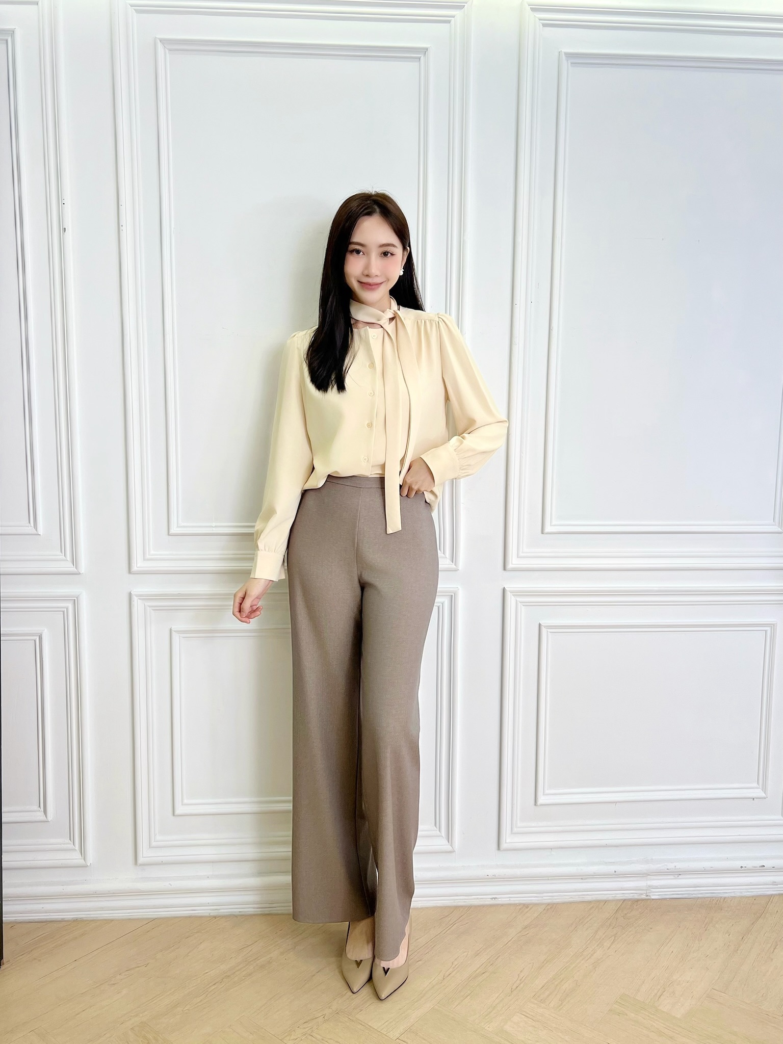 舒適後鬆緊柔滑羊毛長褲