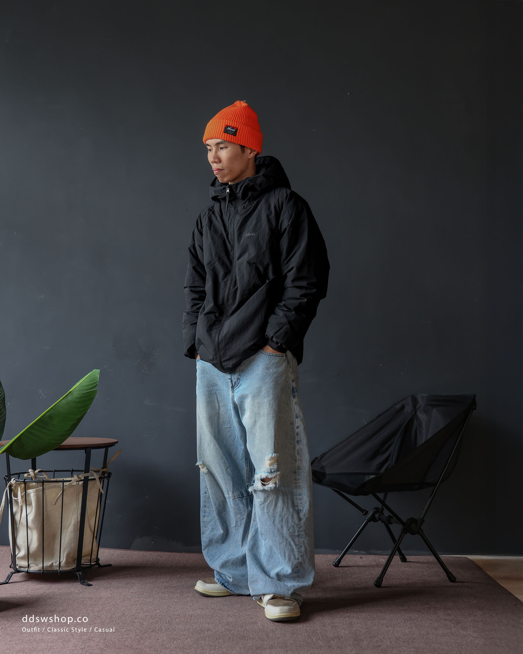 "代購" NANGA 別注款 LOGO羽絨外套