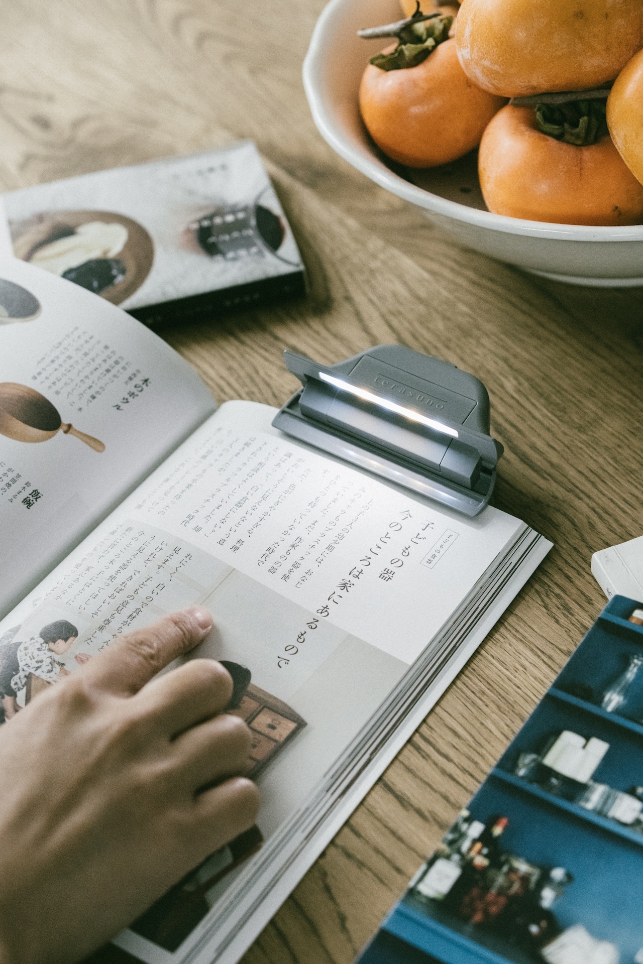 日本SUN-STAR Light terasuno LED閱讀書燈夾