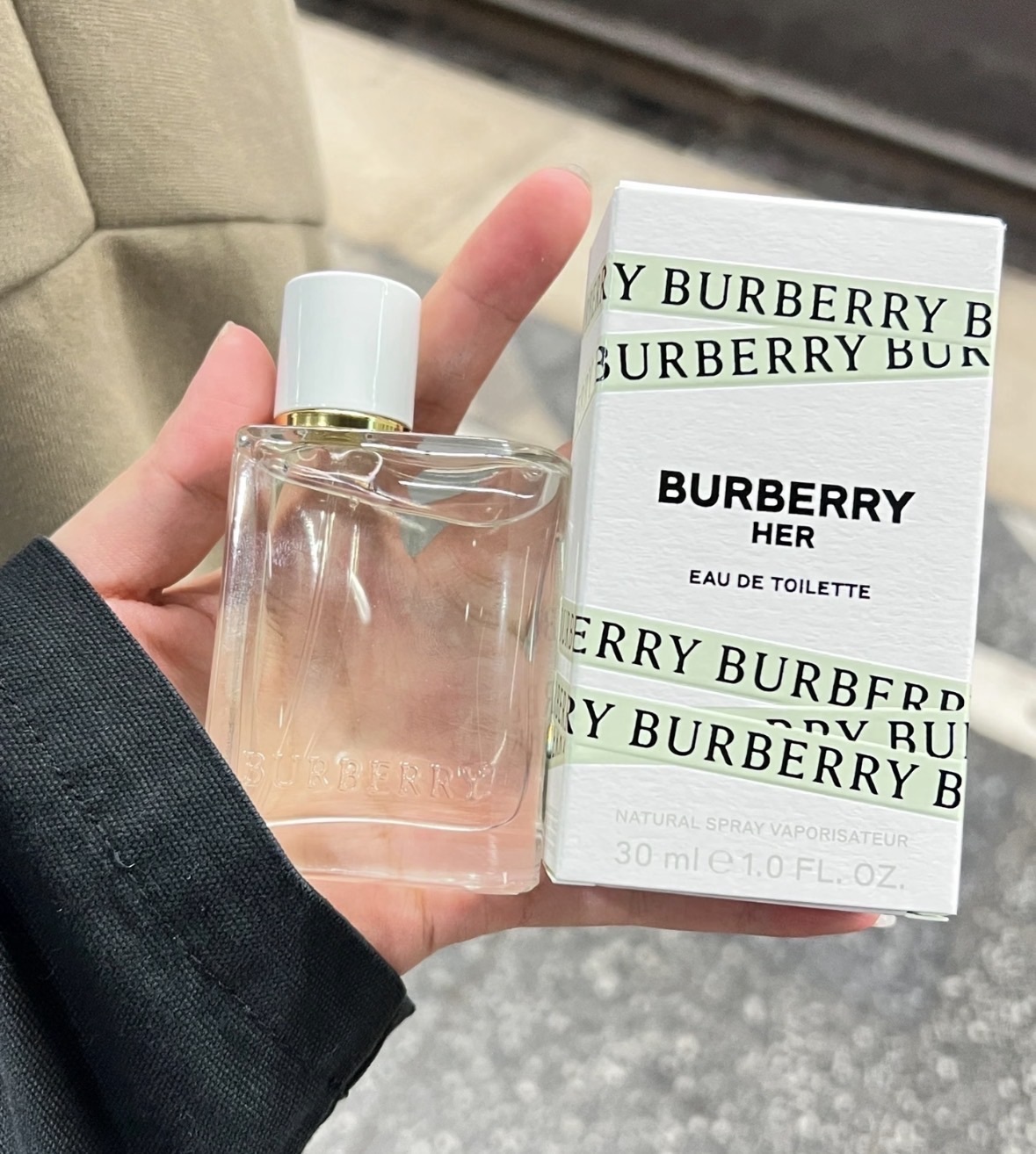 Burberry Her 晨曦之翼 女性淡香水30ml