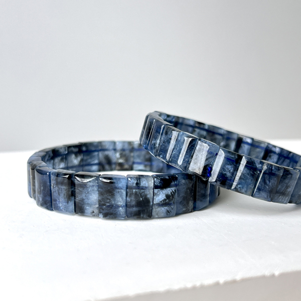 骨幹海藍寶 手排