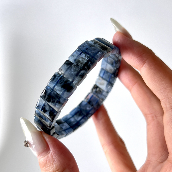 骨幹海藍寶 手排